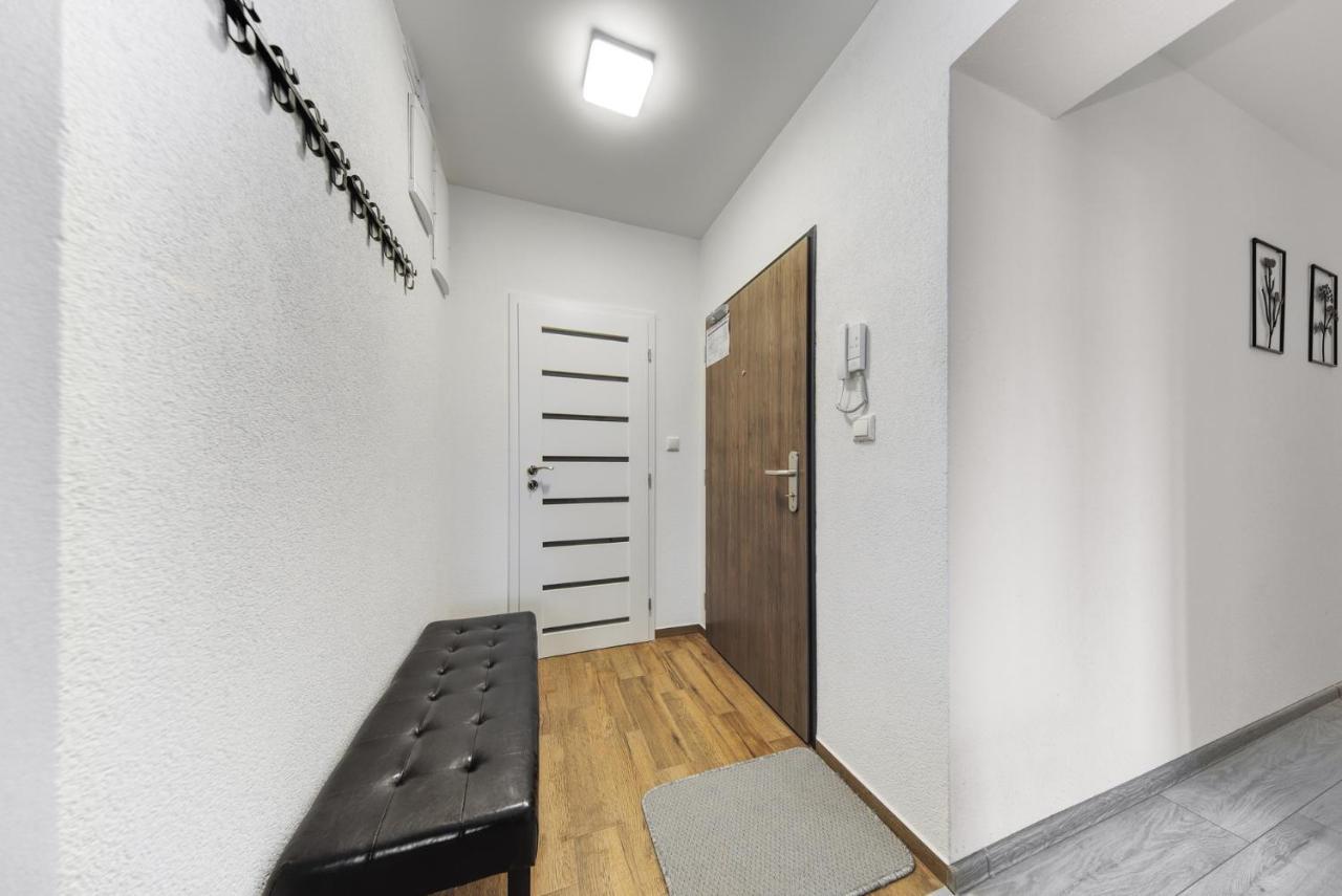 Tower Apartments Спішська Нова Весь Екстер'єр фото